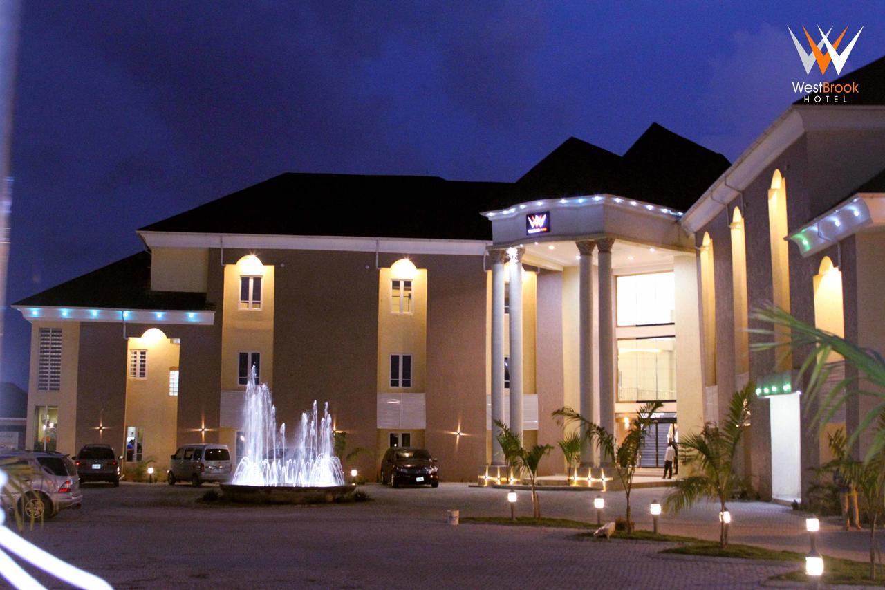 Westbrook Hotel Owerri Dış mekan fotoğraf