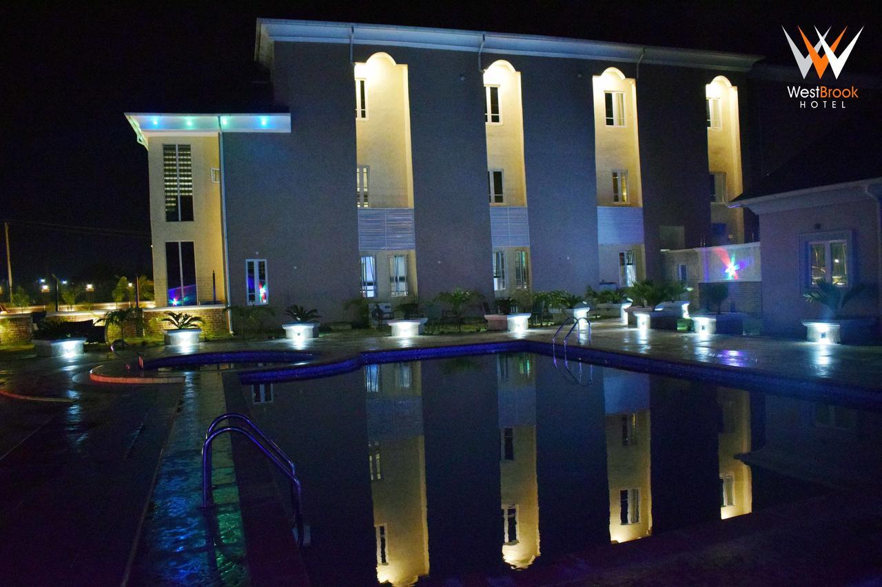 Westbrook Hotel Owerri Dış mekan fotoğraf