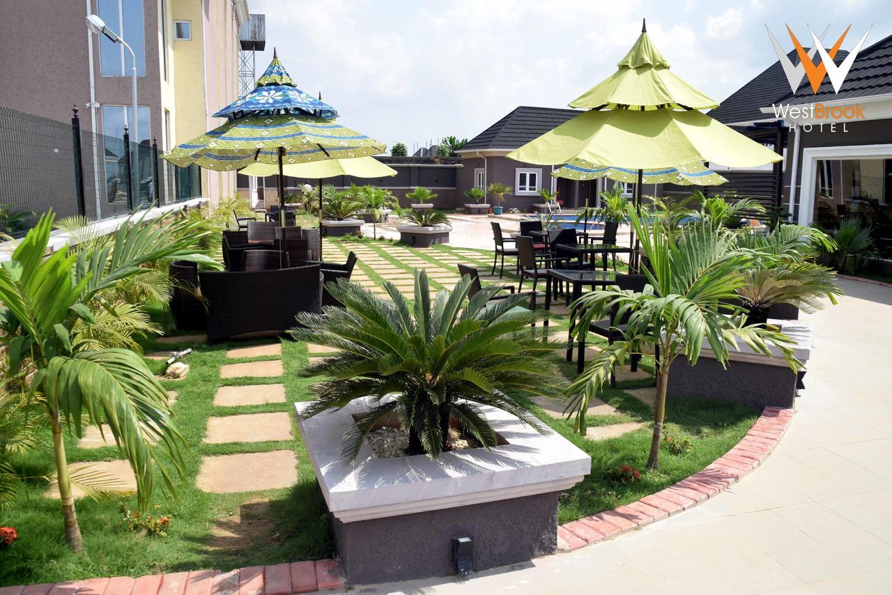 Westbrook Hotel Owerri Dış mekan fotoğraf