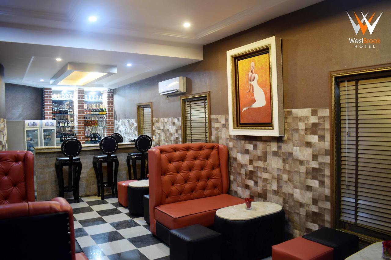 Westbrook Hotel Owerri Dış mekan fotoğraf