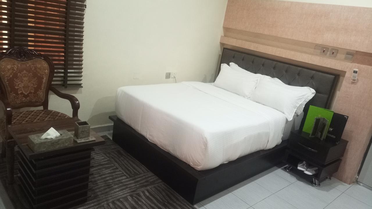 Westbrook Hotel Owerri Dış mekan fotoğraf